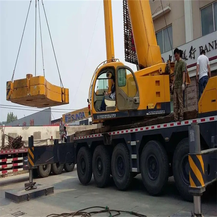 前锋当地吊车出租|机器吊装|75吨|工厂搬迁服务